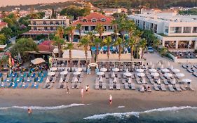 Phoenix Beach Hotel Tsilivi